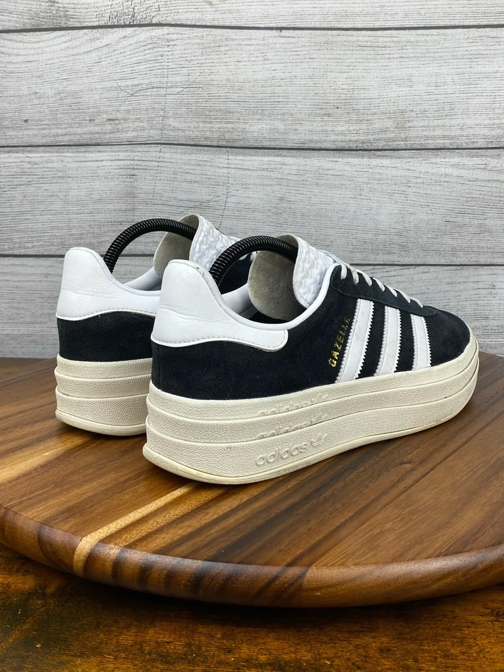 adidas Gazelle Bold Black White Platform Sneakers HQ6912 Women’s Shoe Size 9